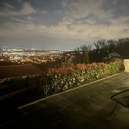 Schillerhohe Luxury-hideout - Traumblick Mit Viel Platz Und Privatsphare *